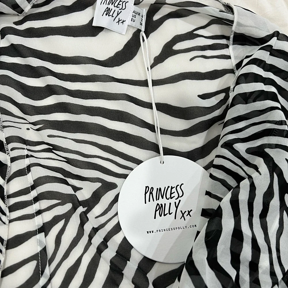 PRINCESS POLLY | DANIELLA LONG SLEEVE TOP ZEBRA XS - Picture 7 of 8